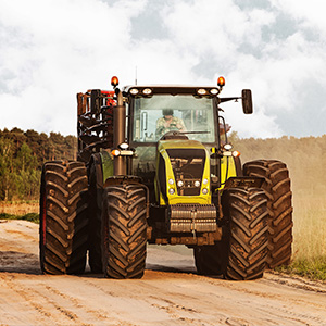 Tractors_Agricultural_Machinery_Oils_P-TREX